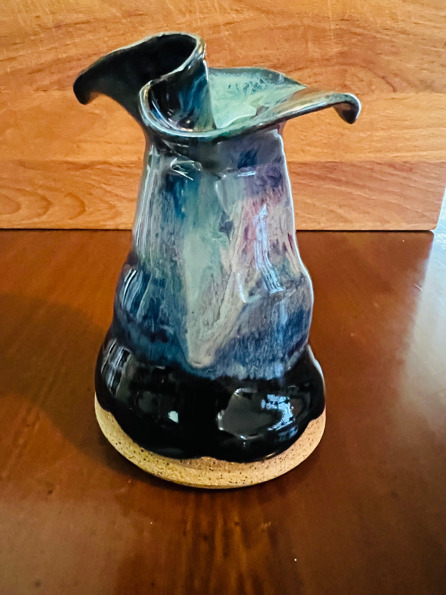 Vase / Oil Diffuser ~ “Twisted”