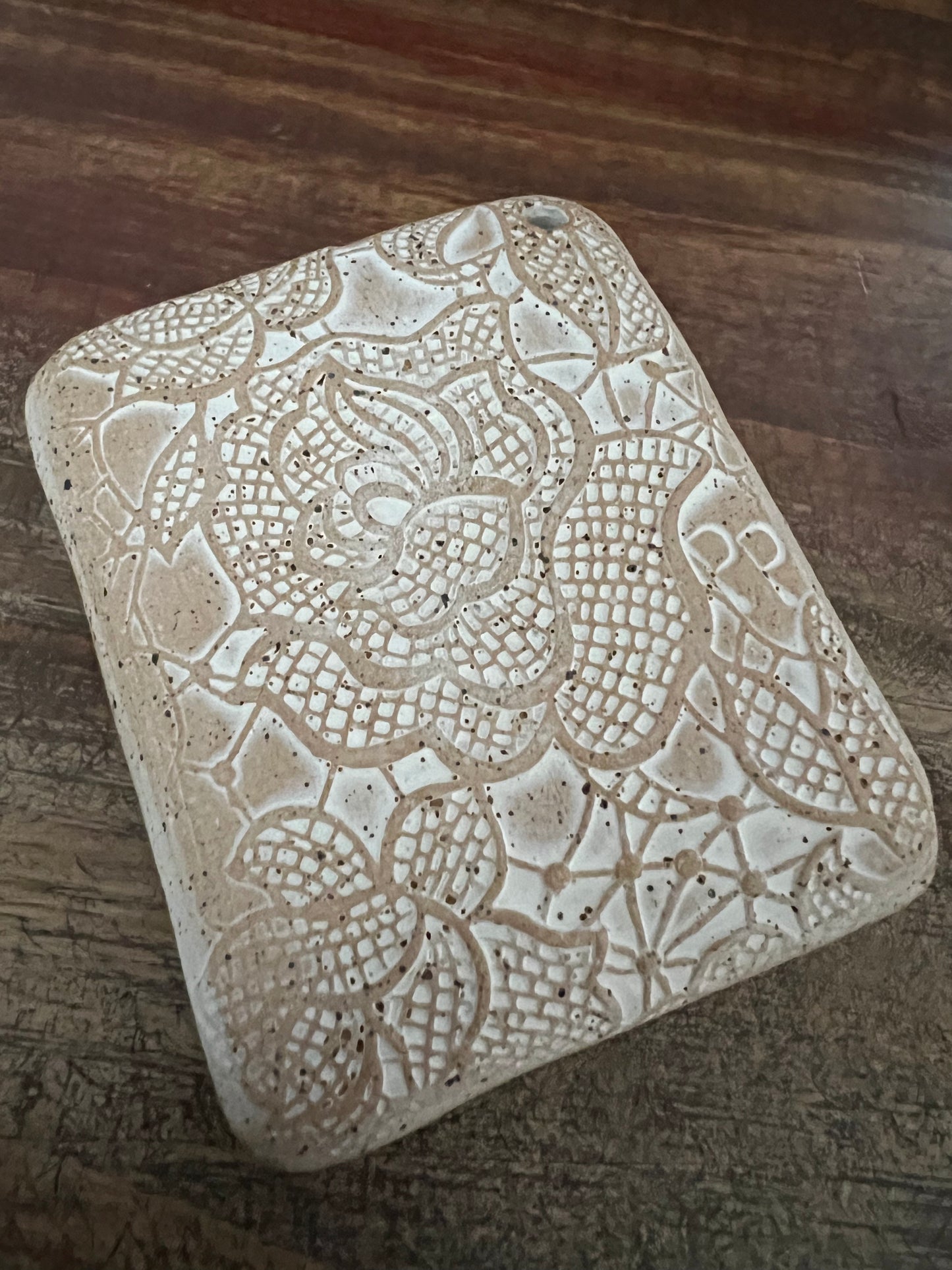 Pillow Pipe ~ “Mother of Pearl Lace”