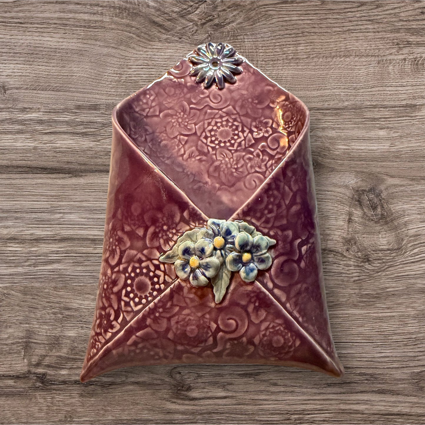 WALL POCKET ENVELOPE WORKSHOP (two dates available)